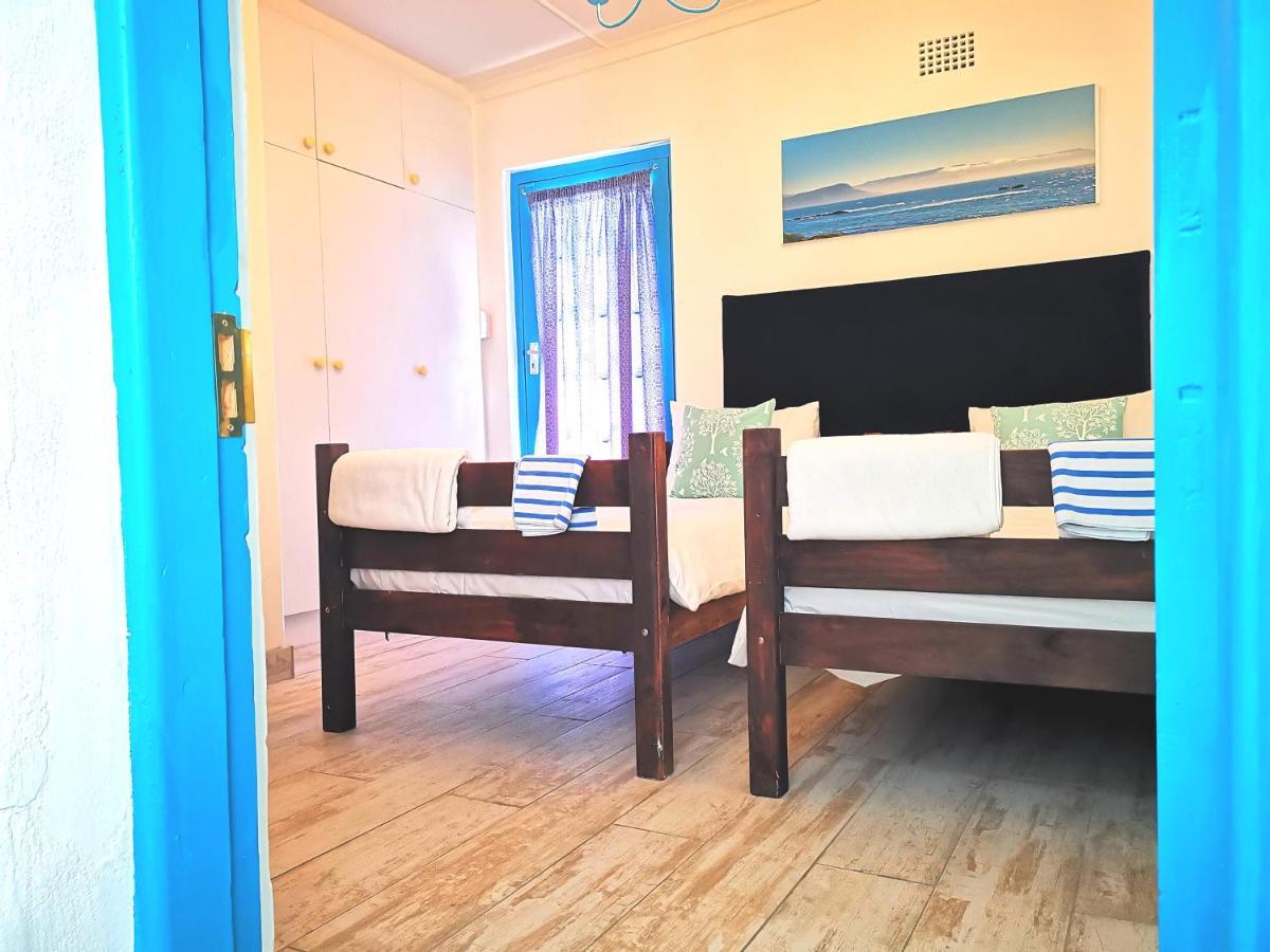 Rachawadee Accomodation​ & Health Spa Simon's Town Exterior photo